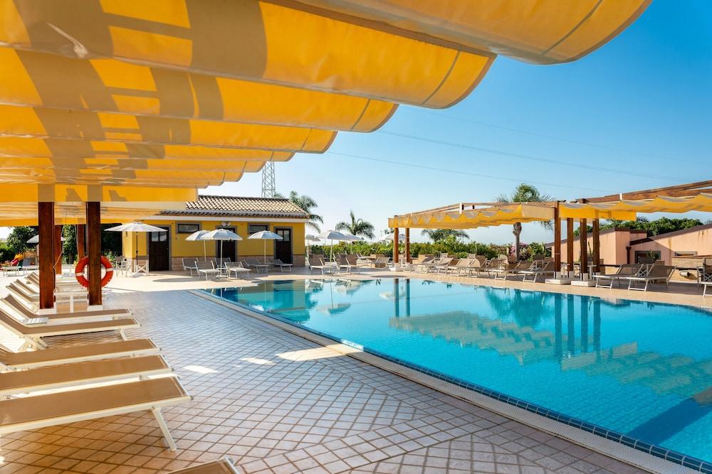 Hotel La Terra Dei Sogni Country Fiumefreddo di Sicilia